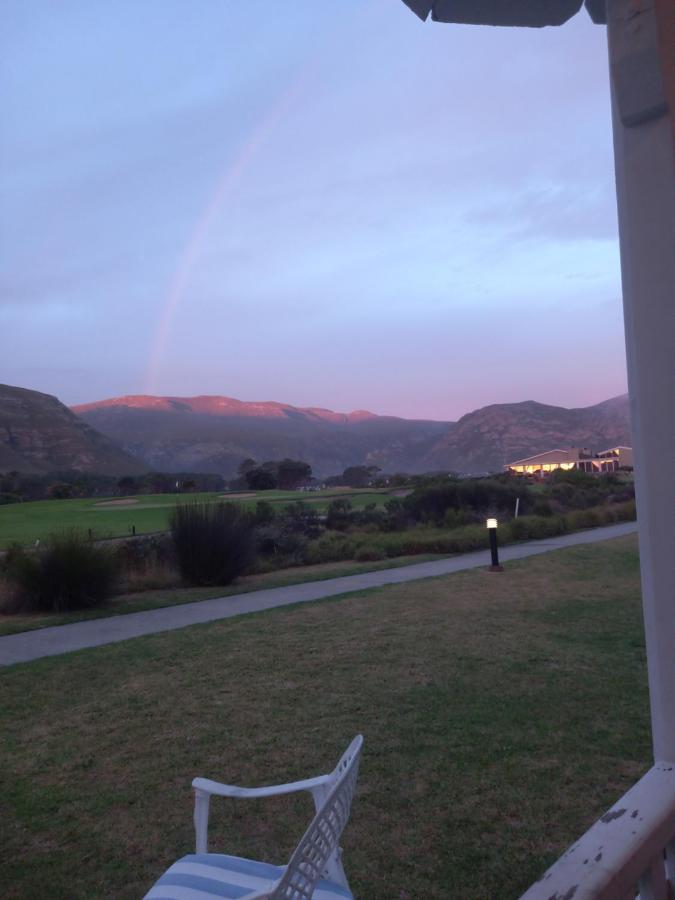 Mulligans Guest Lodge Hermanus Extérieur photo