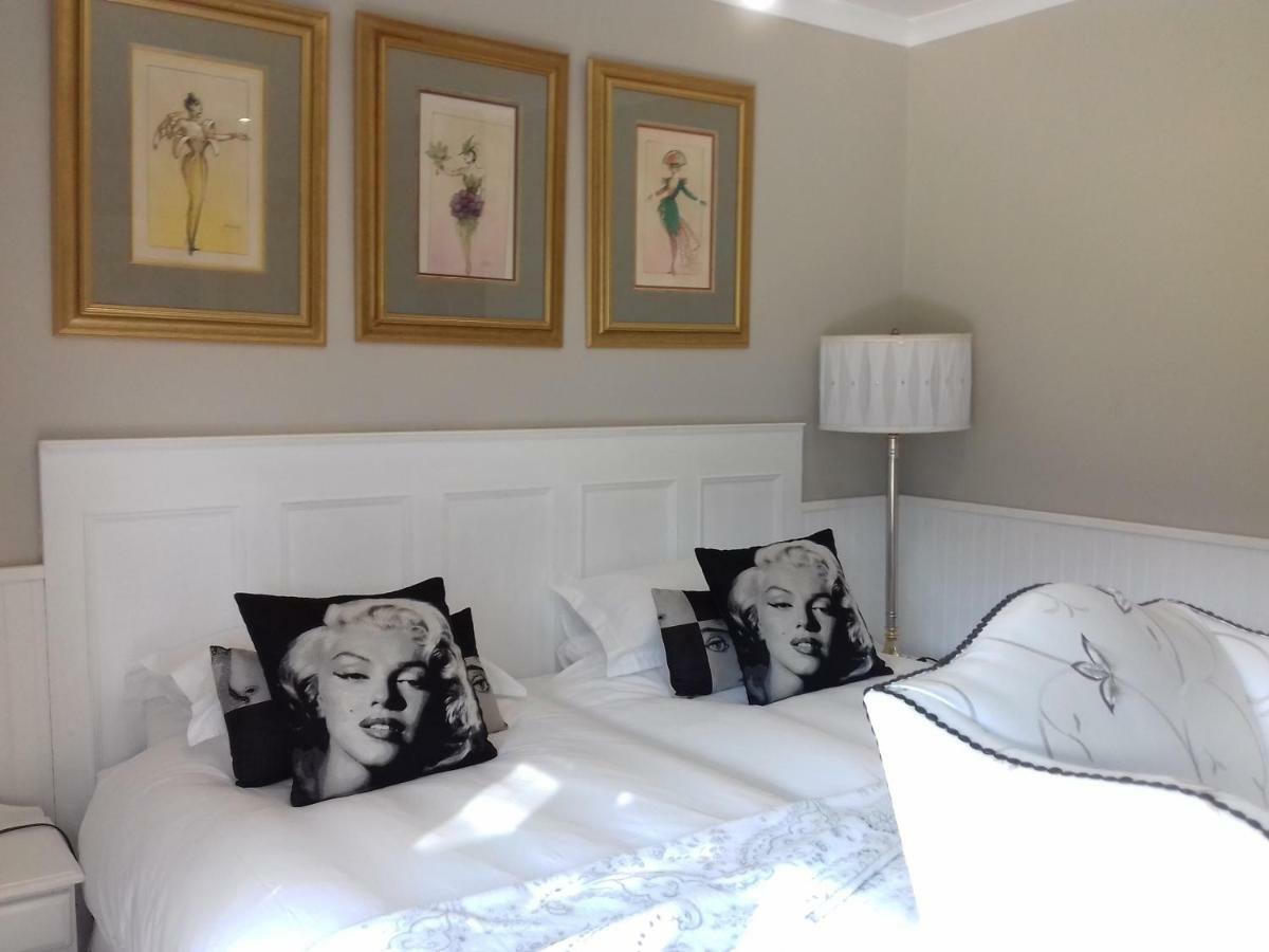 Mulligans Guest Lodge Hermanus Extérieur photo